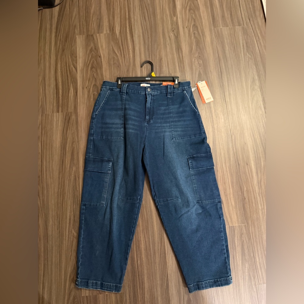 Sofia by Sofia Vergara Blue Barrel Jeans size 6-NWT